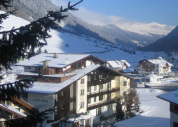 apart garni rätikon zimmer ferienwohnungen in ischgl